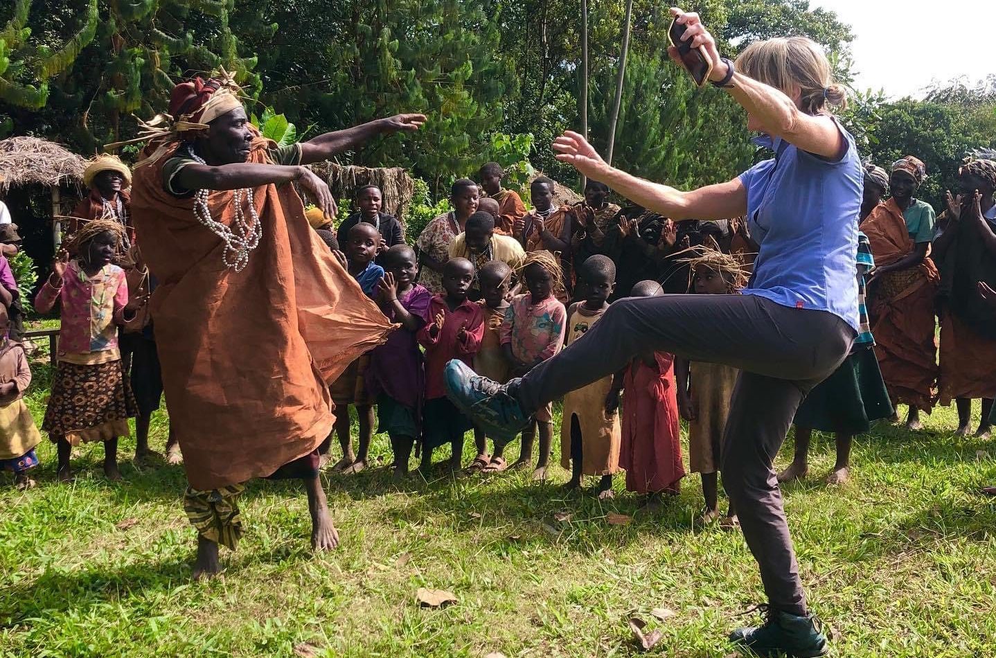 7-Day Affordable Uganda-Family Tour